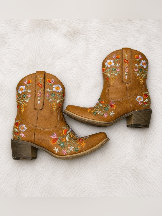 Shoes - Embroidered Western Ankle Boots Size 6.5 (37) Brown Floral Cowboy Booties Boho